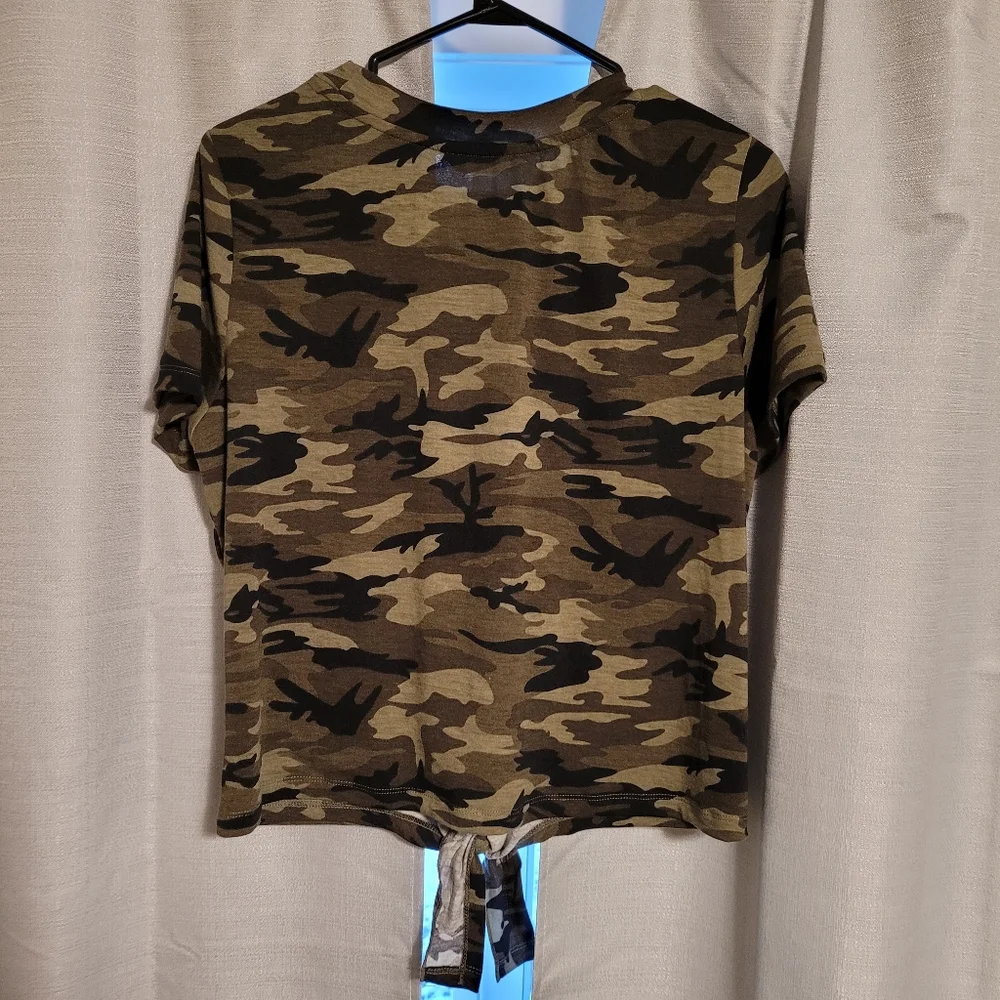 2 Shein crop tops - Picture 11 of 11